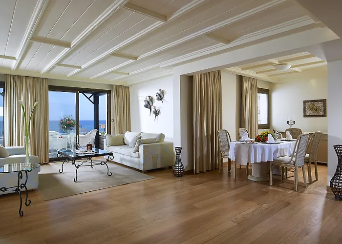 Knossos Royal Ανισσαράς