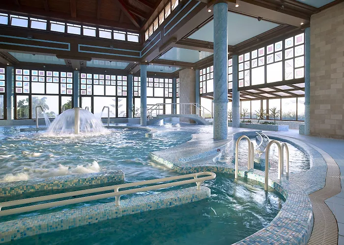 Knossos Royal Ανισσαράς