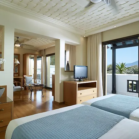 Villa Knossos Royal