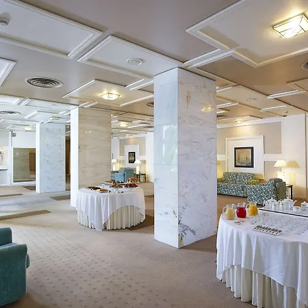 Knossos Royal