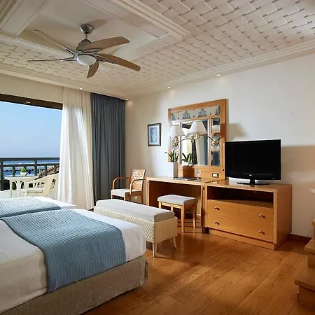 Knossos Royal
