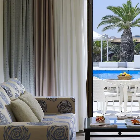 Knossos Royal *
